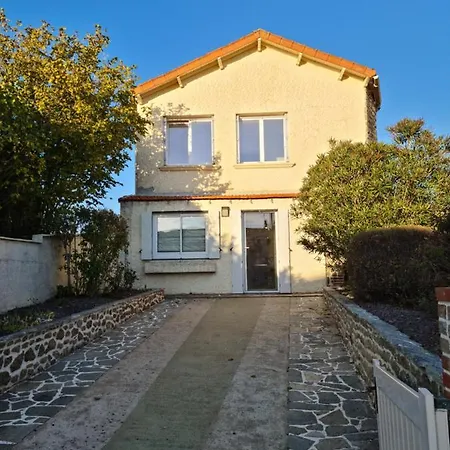 Marsiluga 12 Couchages 5 Chambres Jardin A 6 Min Du Puy Du Fou Holiday home Saint-Mars-la-Reorthe