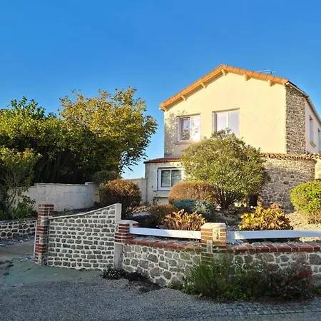 Marsiluga 12 Couchages 5 Chambres Jardin A 6 Min Du Puy Du Fou Holiday home Saint-Mars-la-Reorthe