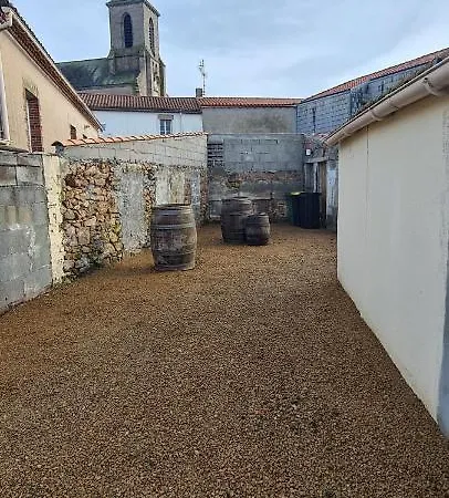 Marsiluga 12 Couchages 5 Chambres Jardin A 6 Min Du Puy Du Fou Saint-Mars-la-Reorthe